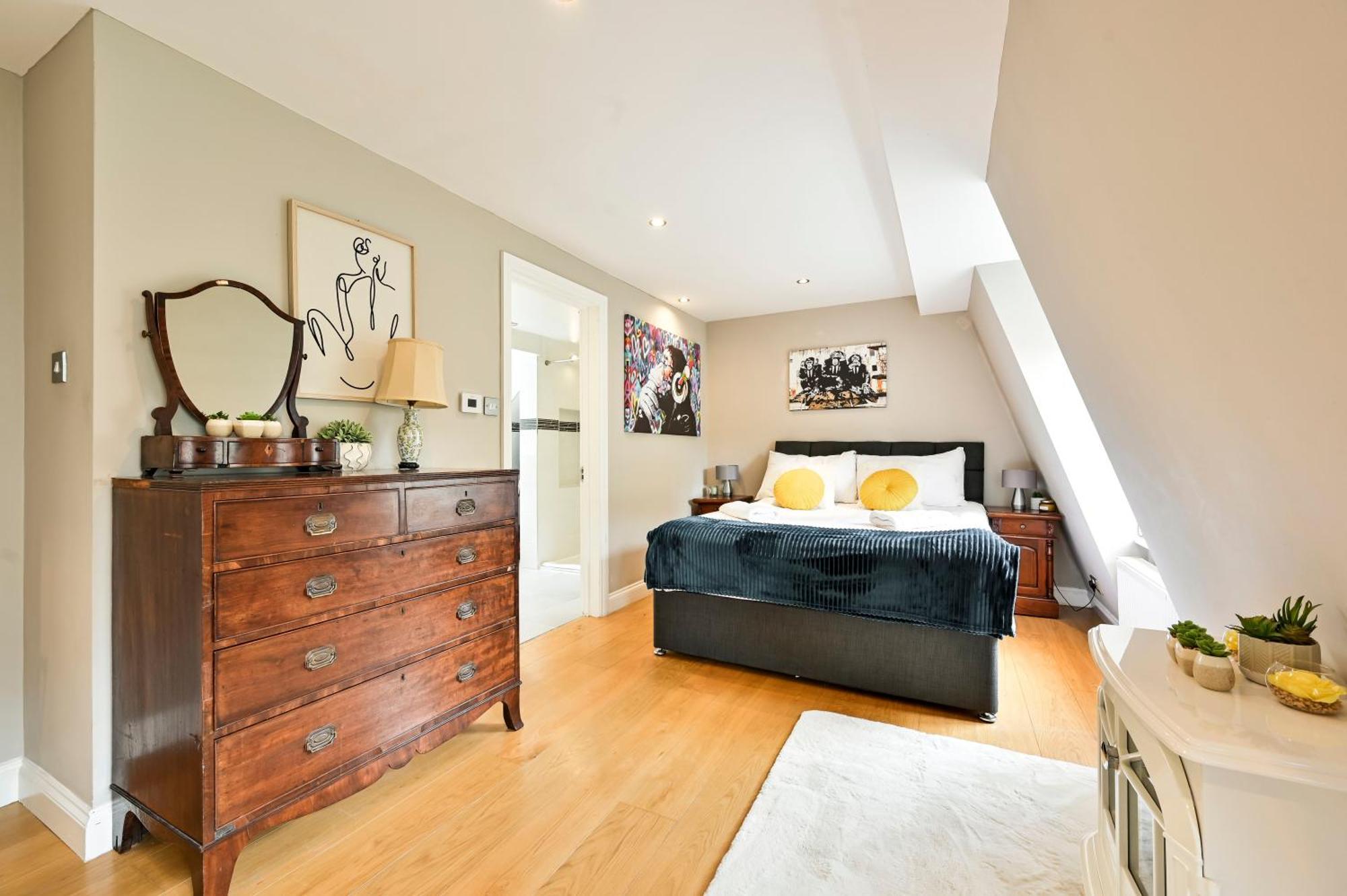 ロンドンMagnificent 2 Bed Hyde Park Mews Houseアパートメント エクステリア 写真