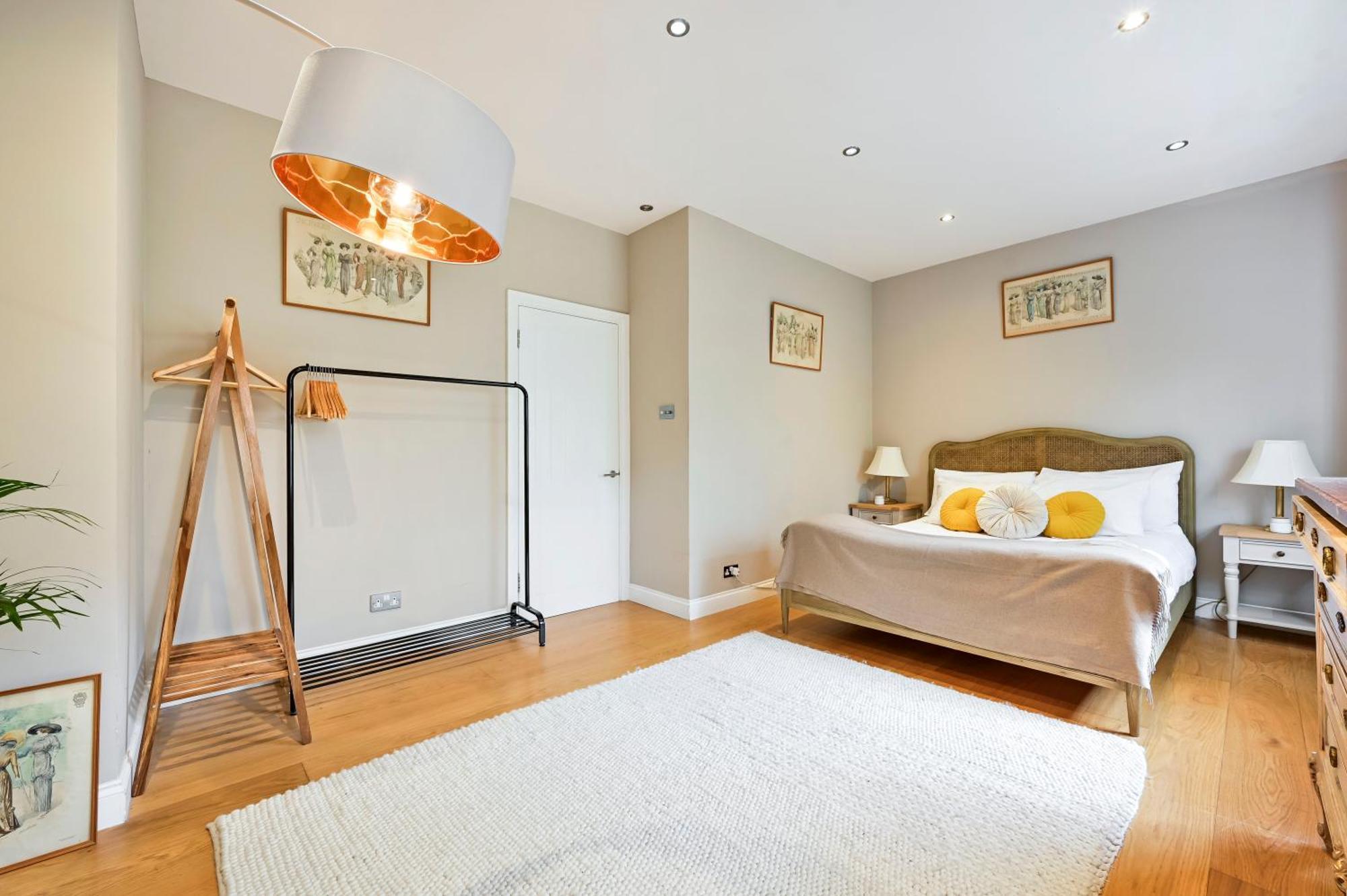 ロンドンMagnificent 2 Bed Hyde Park Mews Houseアパートメント エクステリア 写真